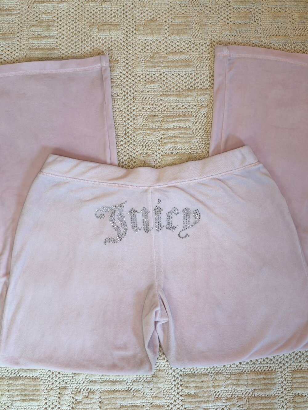 Juicy Couture OG Big Bling Velour Track Pants – Light Pink – Size L